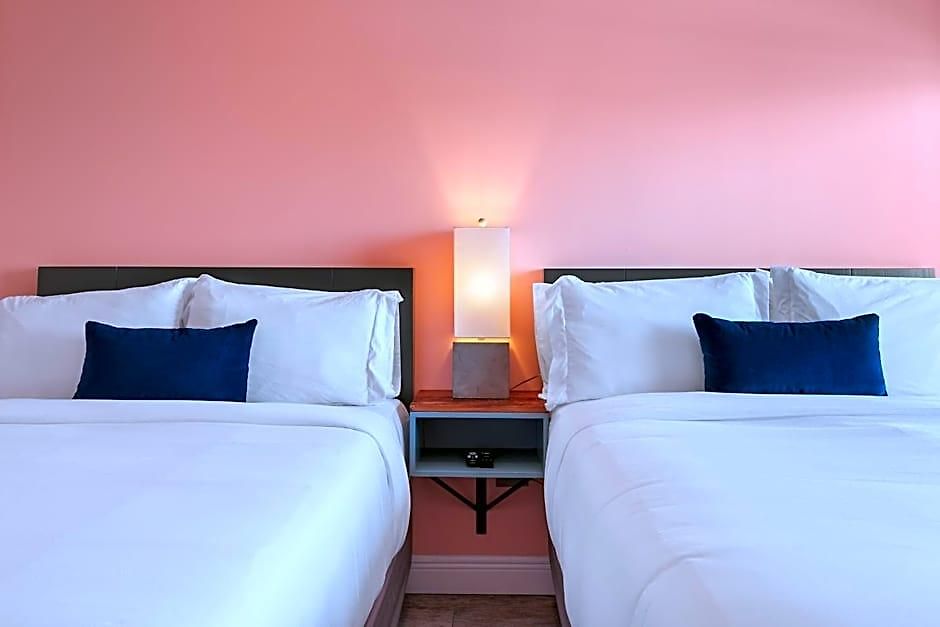 Hotel The Iris *