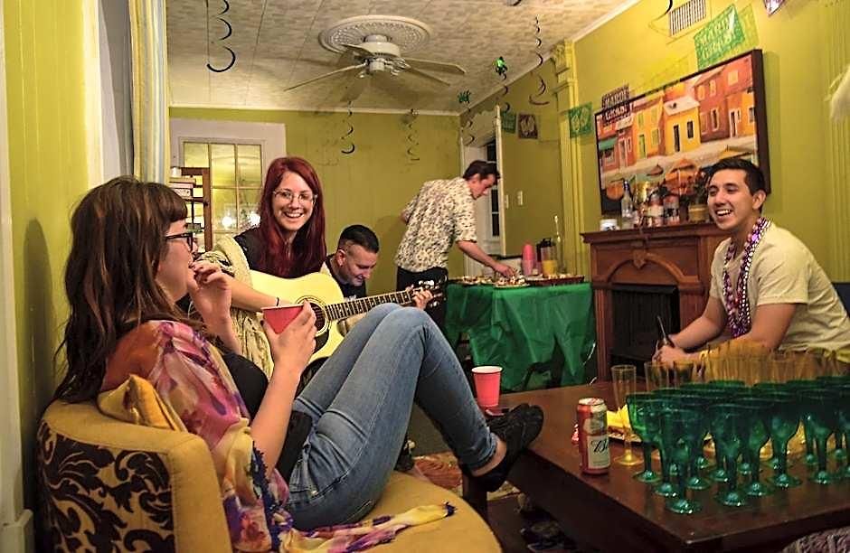 Madame Isabelle's House Hostel New Orleans