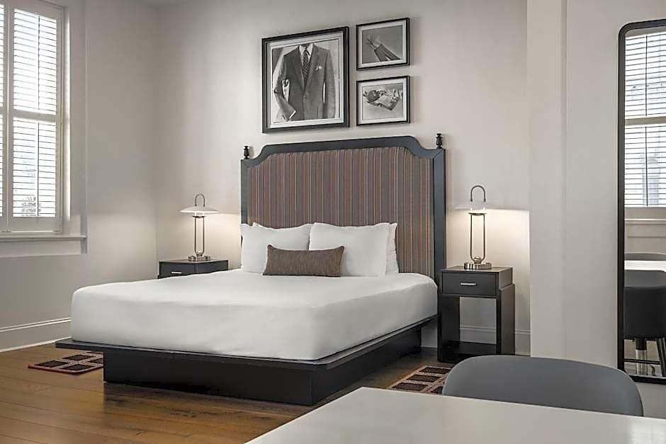 Hotel Rubenstein In 3*
