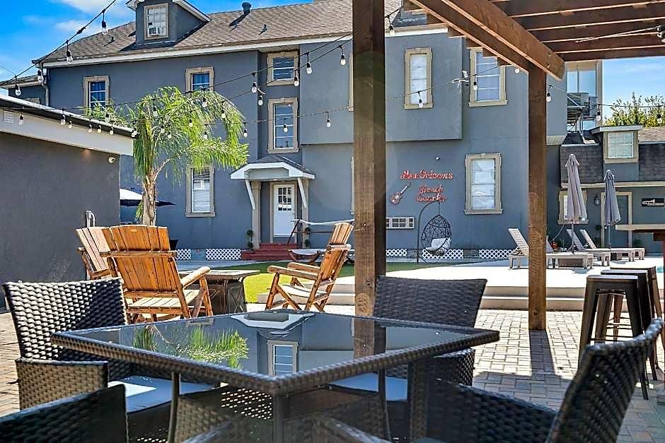 Spectacular Sleep 20 Near Fq W Pool New Orleans