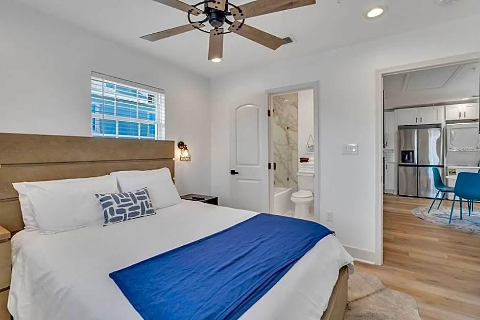 Spectacular Sleep 20 Near Fq W Pool Hotel *