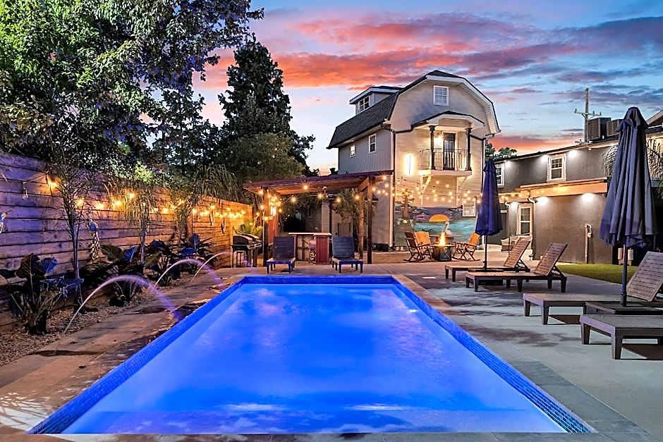 Hotel Spectacular Sleep 20 Near Fq W Pool *