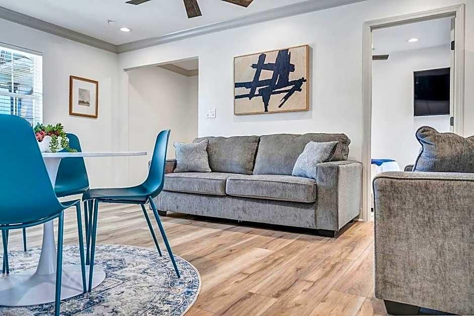 Spectacular Sleep 20 Near Fq W Pool New Orleans