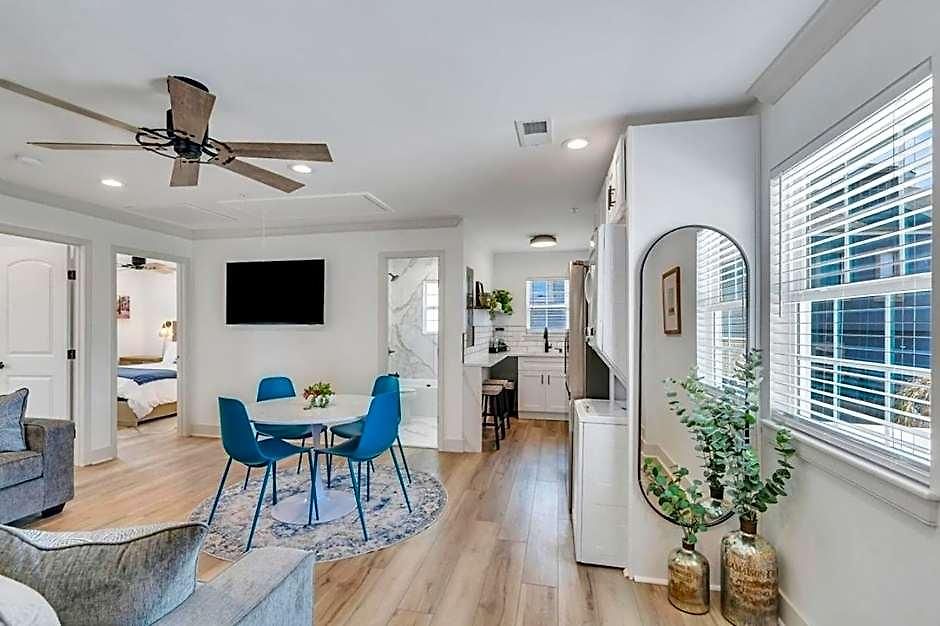 Spectacular Sleep 20 Near Fq W Pool Hotel *