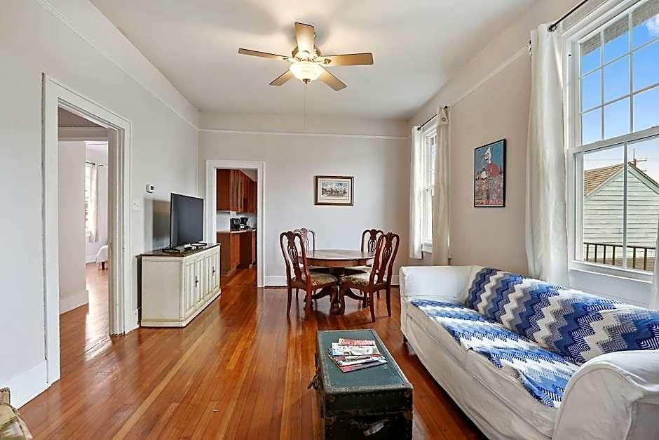Freret Near Streetcar & Tulane Aparthotel 4*