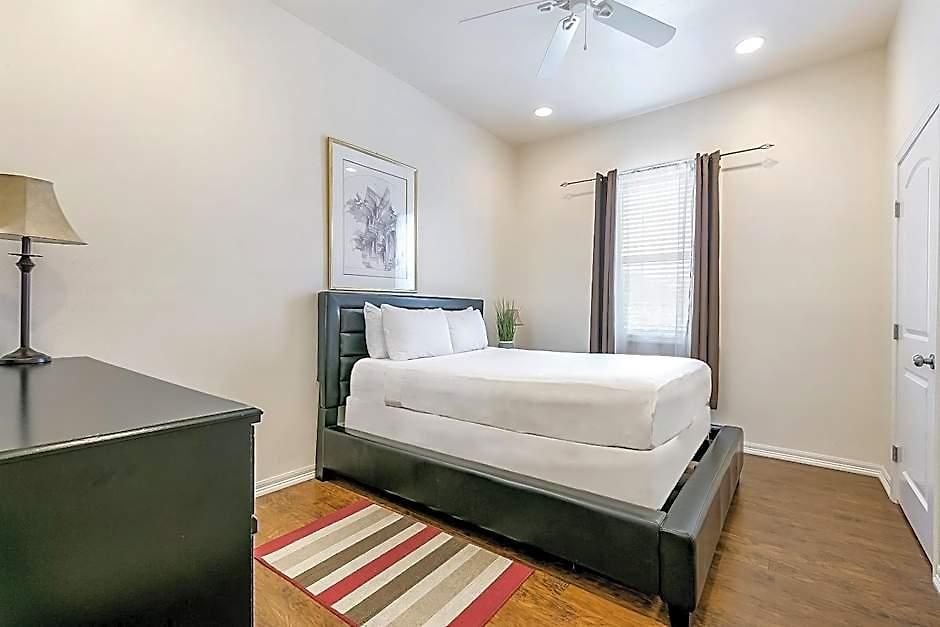 Aparthotel Modern, Spacious With Luxury Amenities 3*