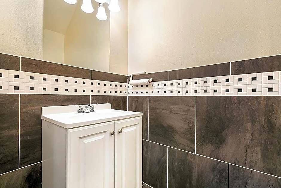 Aparthotel Modern, Spacious With Luxury Amenities 3*