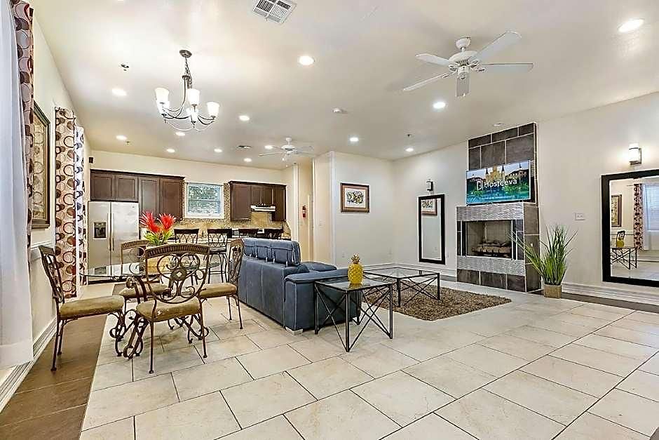 Modern, Spacious With Luxury Amenities 3* New Orleans
