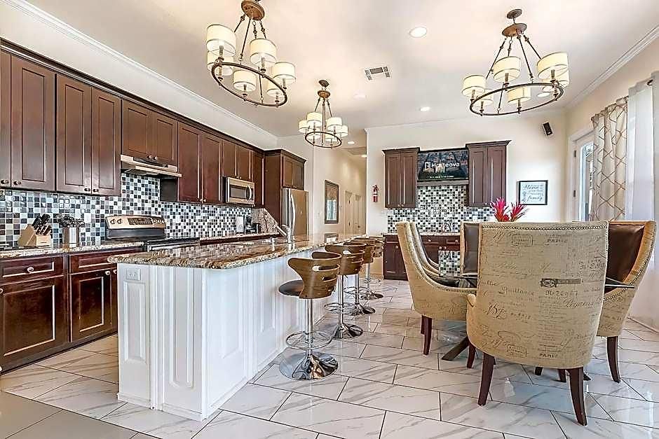 Aparthotel Modern, Spacious With Luxury Amenities New Orleans