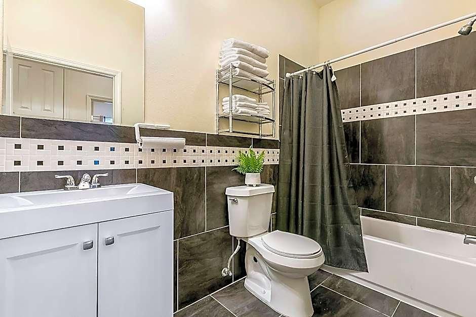 Modern, Spacious With Luxury Amenities