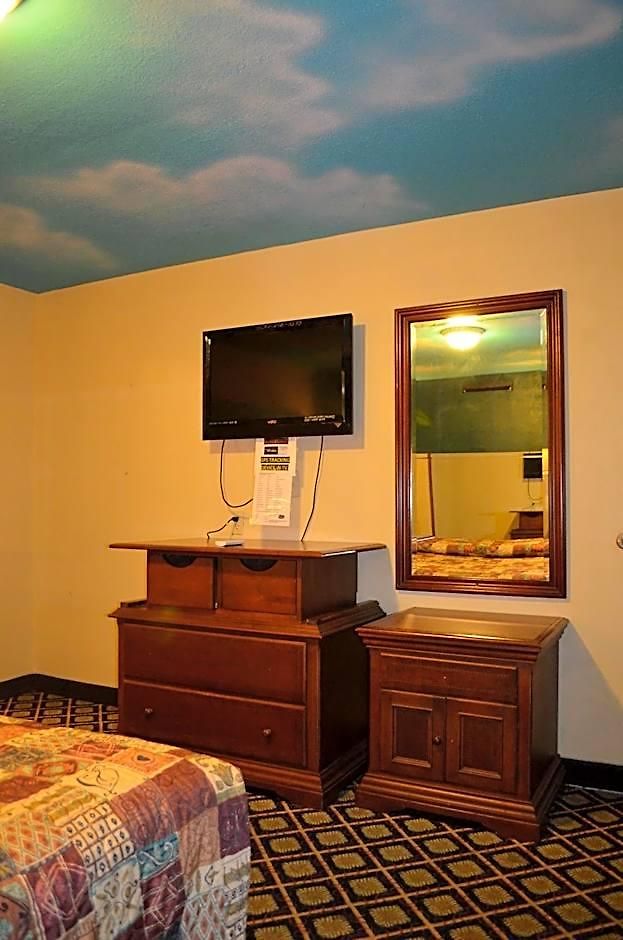Economy Hotel