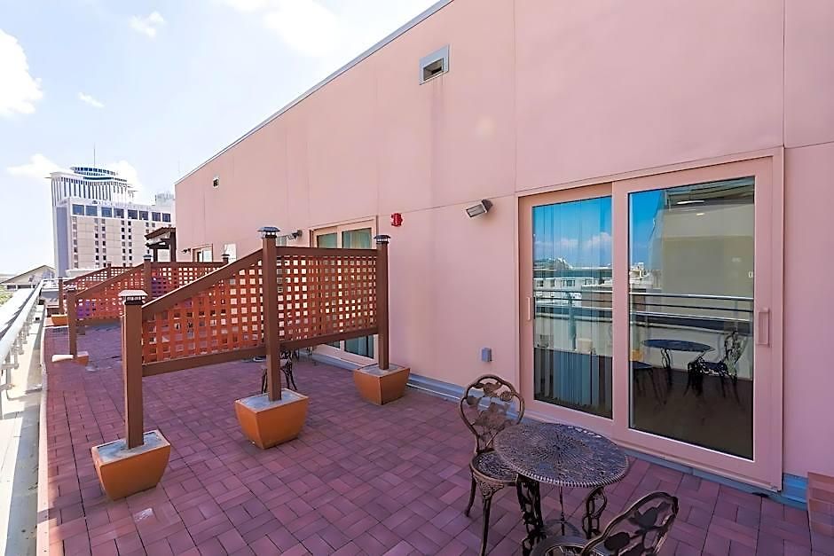 Merchant Lofts 3*