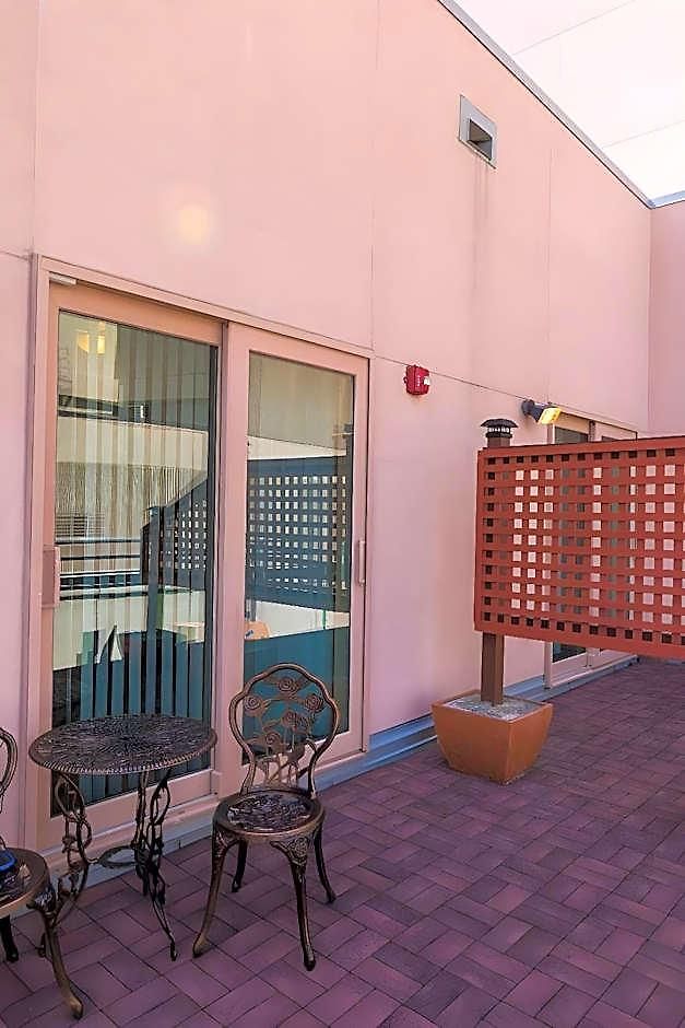Hotel Merchant Lofts 3*