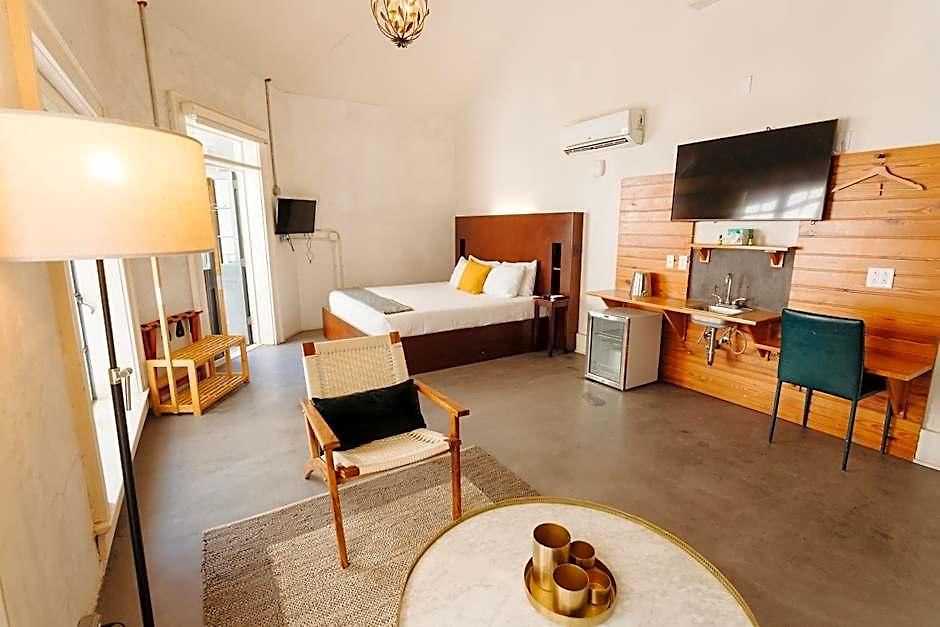 Catahoula Hotel 3*