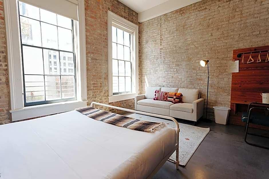 Catahoula Hotel 3*