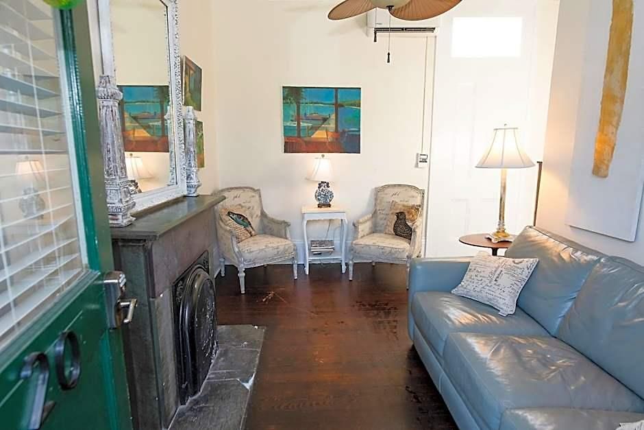 The Esplanade Mansion 3*