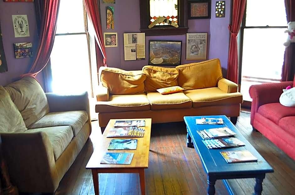 Hostel India House New Orleans