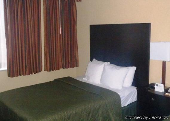 Fairfield By Marriott & Downtown French Quarter Area Hotel