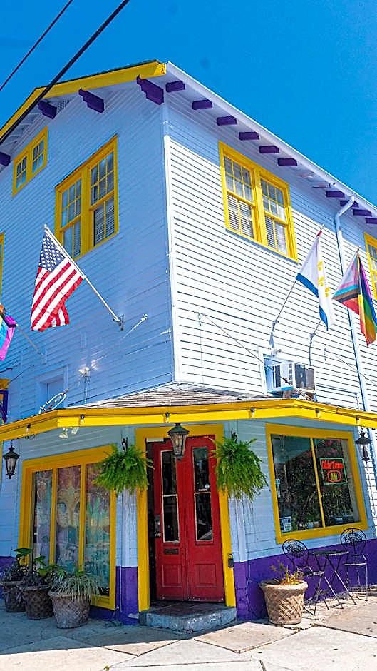 Historic Mardi Gras Hotel 2*