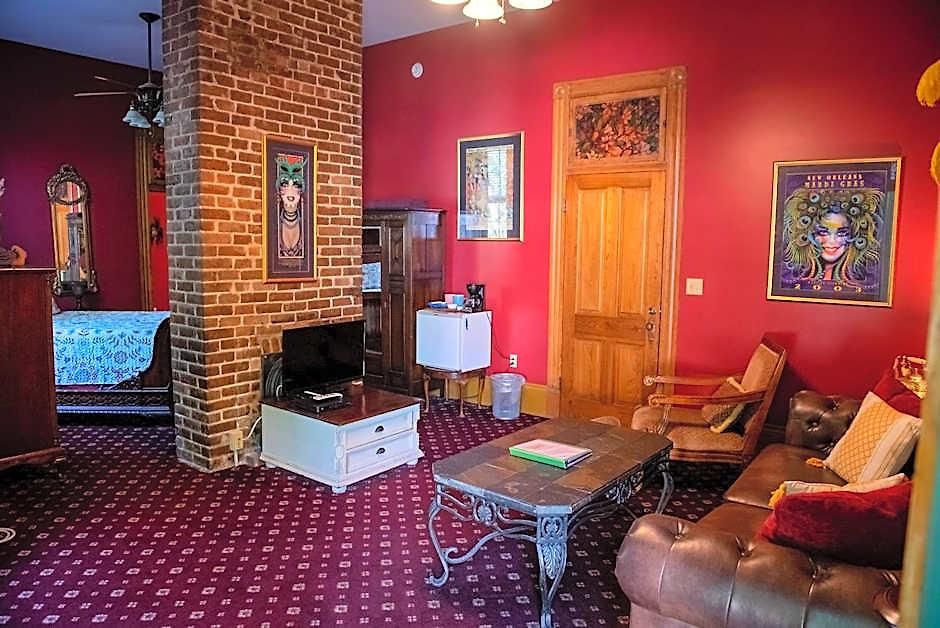 The Lookout Inn New Orleans