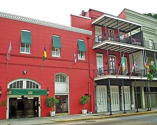 Plaza Downtown 3*