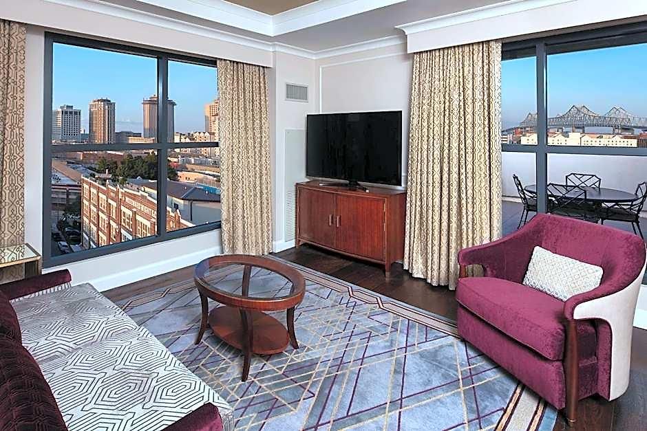 The Higgins New Orleans, Curio Collection By Hilton Hotel 4*