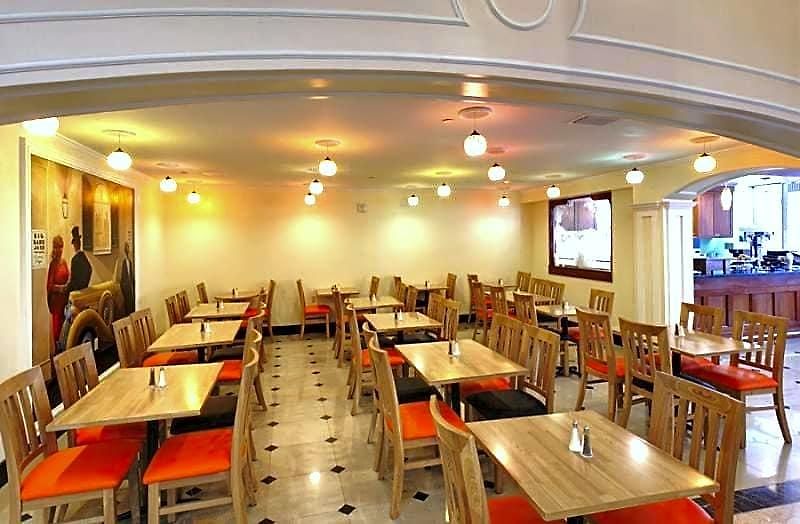 Hotel Wyndham Garden Downtown 3*