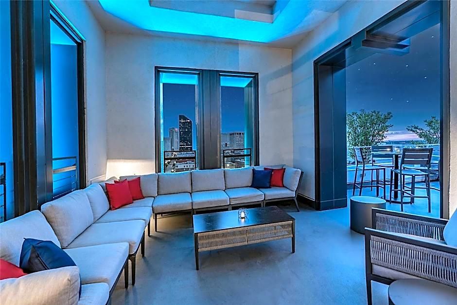The Higgins New Orleans, Curio Collection By Hilton 4*