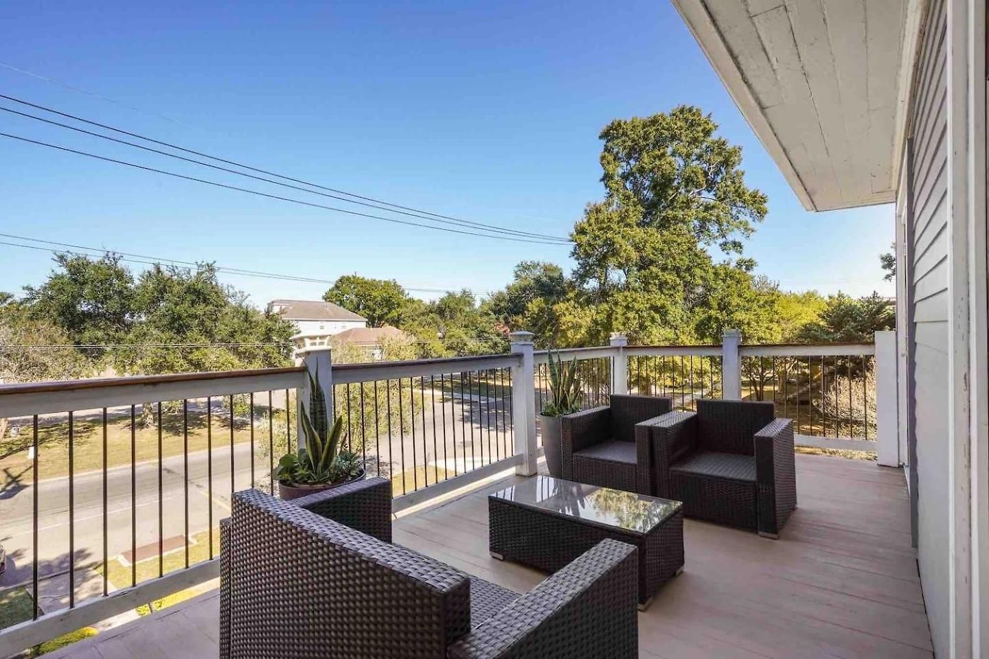 Grand Craftsman Style Heated Pool Holiday home *