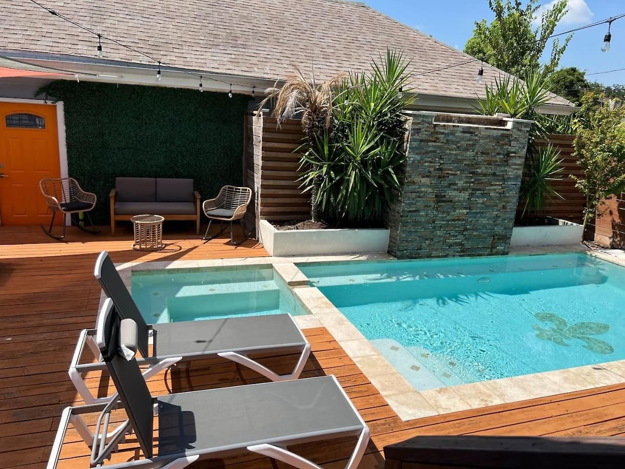 Holiday home Grand Craftsman Style Heated Pool