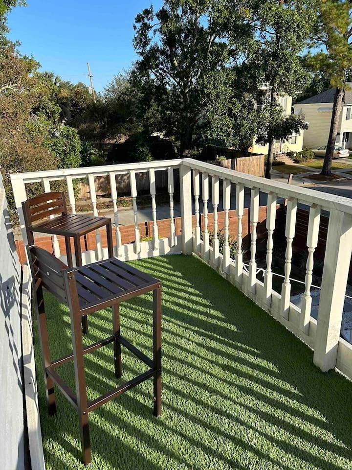 Grand Craftsman Style Heated Pool * New Orleans