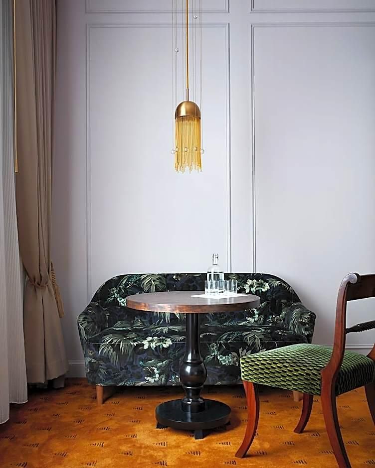 Maison Metier 5*