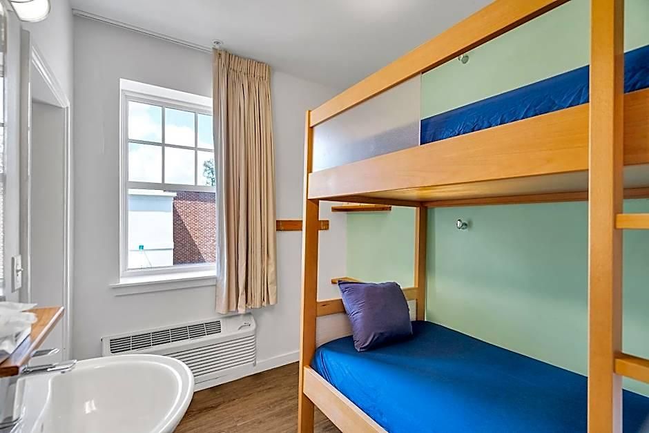 The Quisby 3* New Orleans