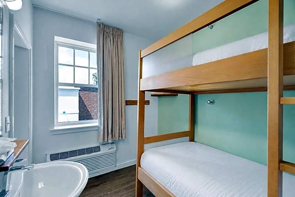 Hotel The Quisby 3*