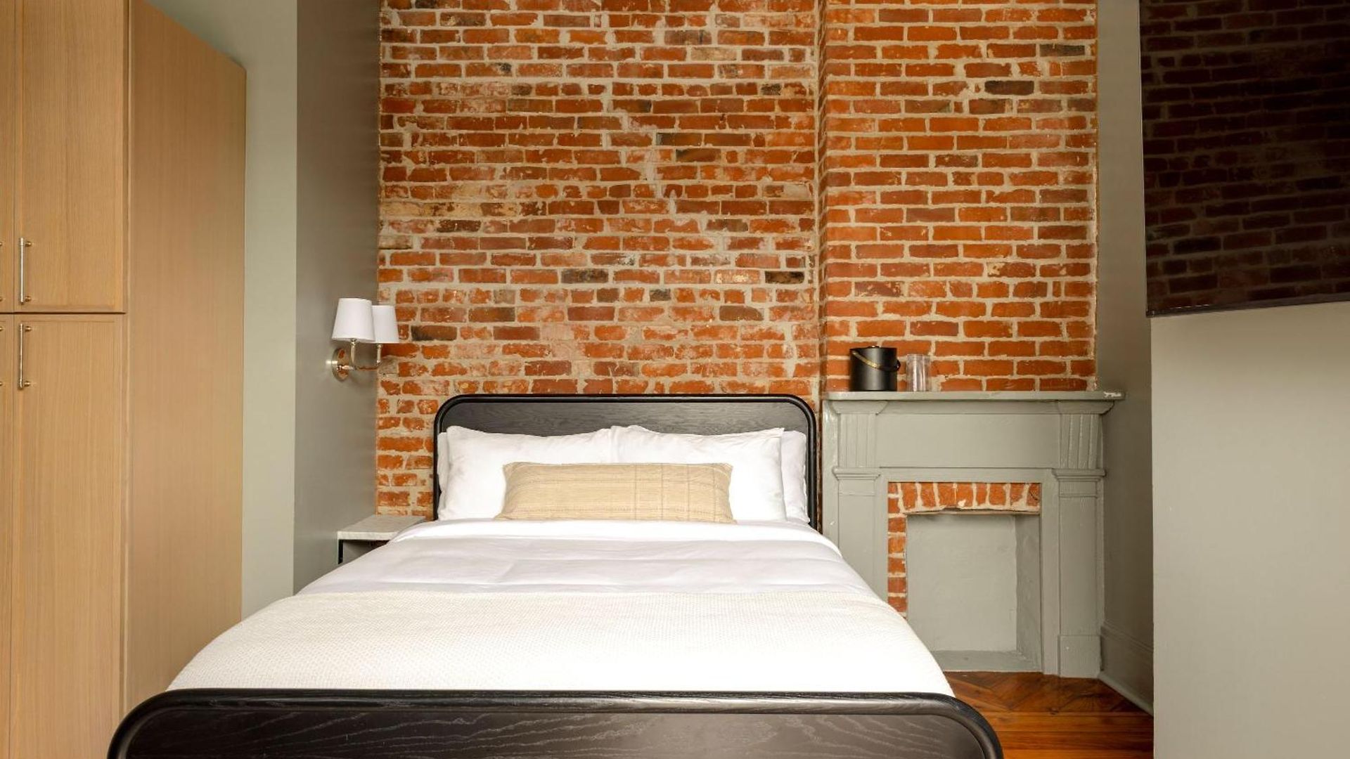 Garden District Hotel 5*