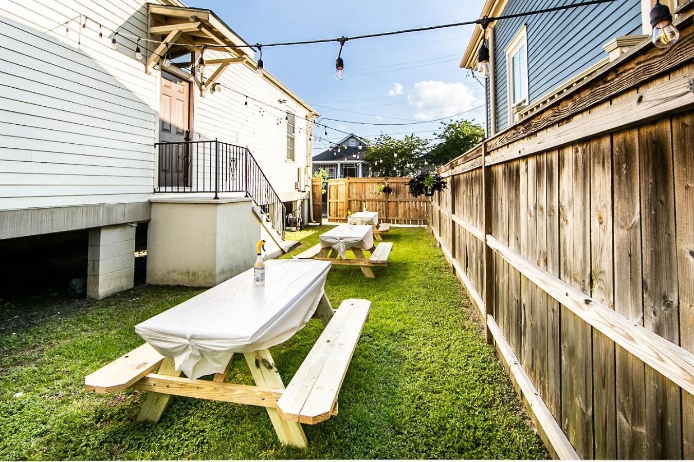 Dumaine Cozy - 3 Bed Close To Qtr Holiday home