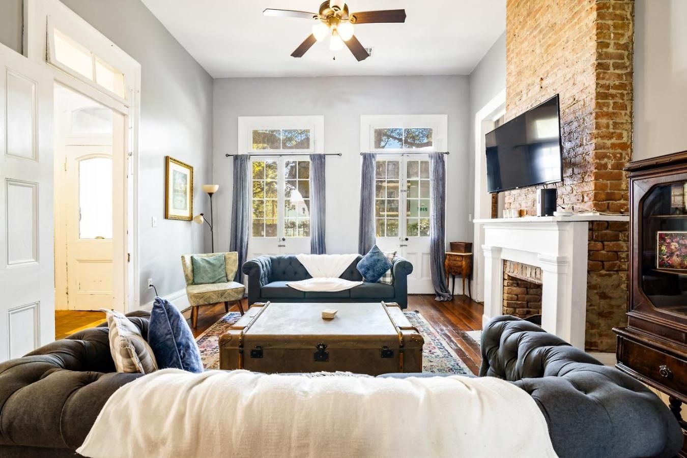 Governors Mansion 5 Bedroom-3 Bath Holiday home New Orleans
