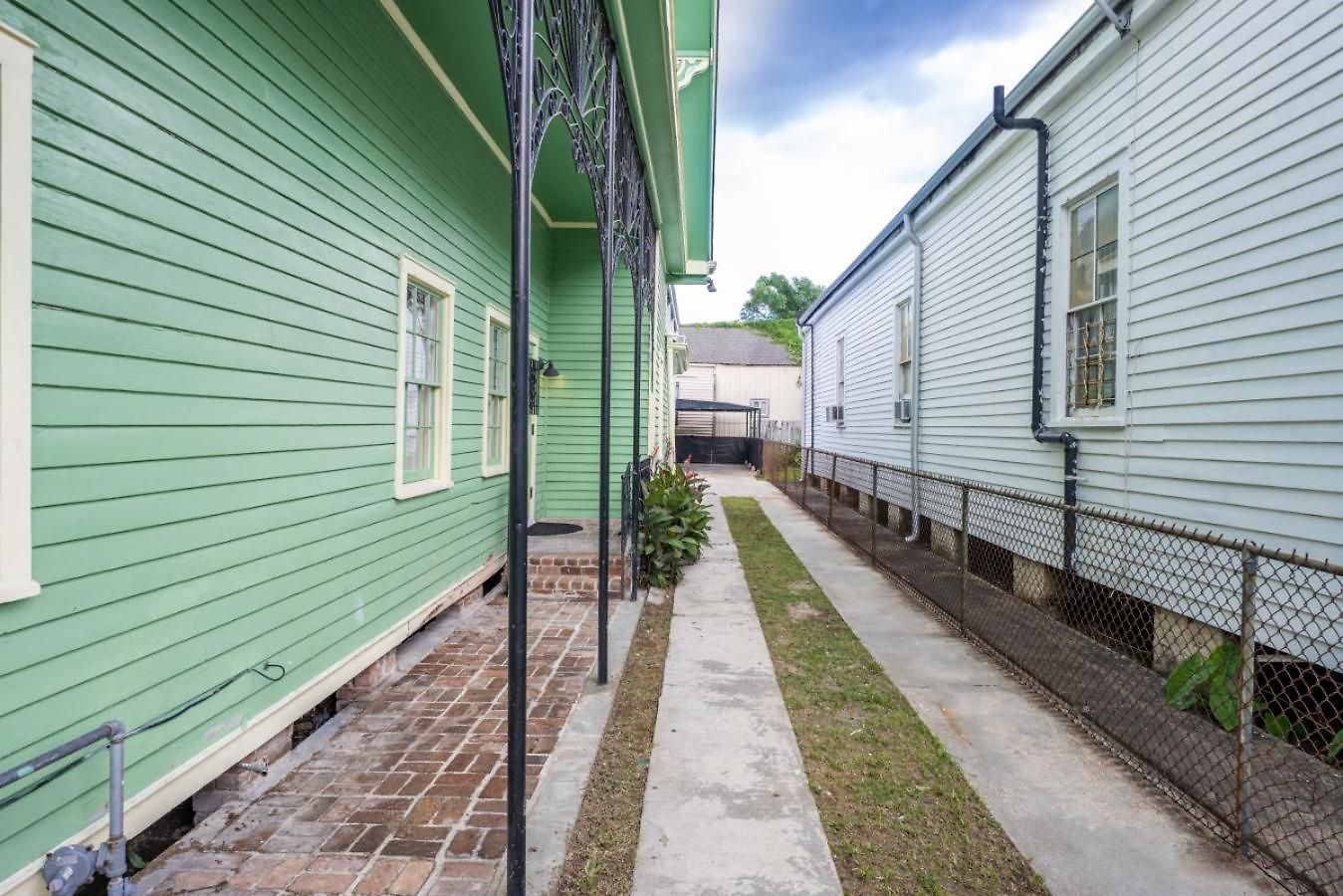 Mandeville Creole