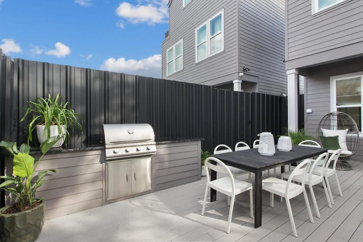 Luxurious Marigny With Heated Pool *