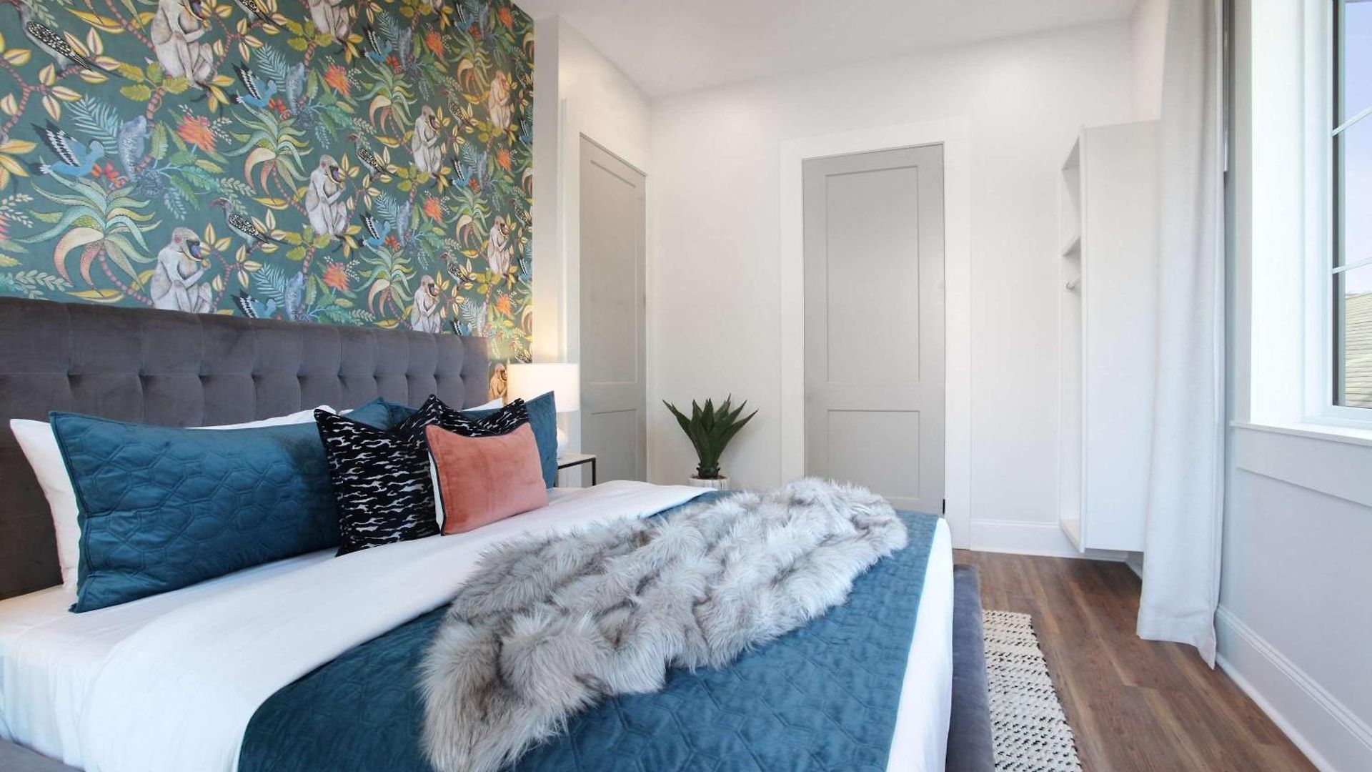 2 Unit Combo 12br Near French Quarter *