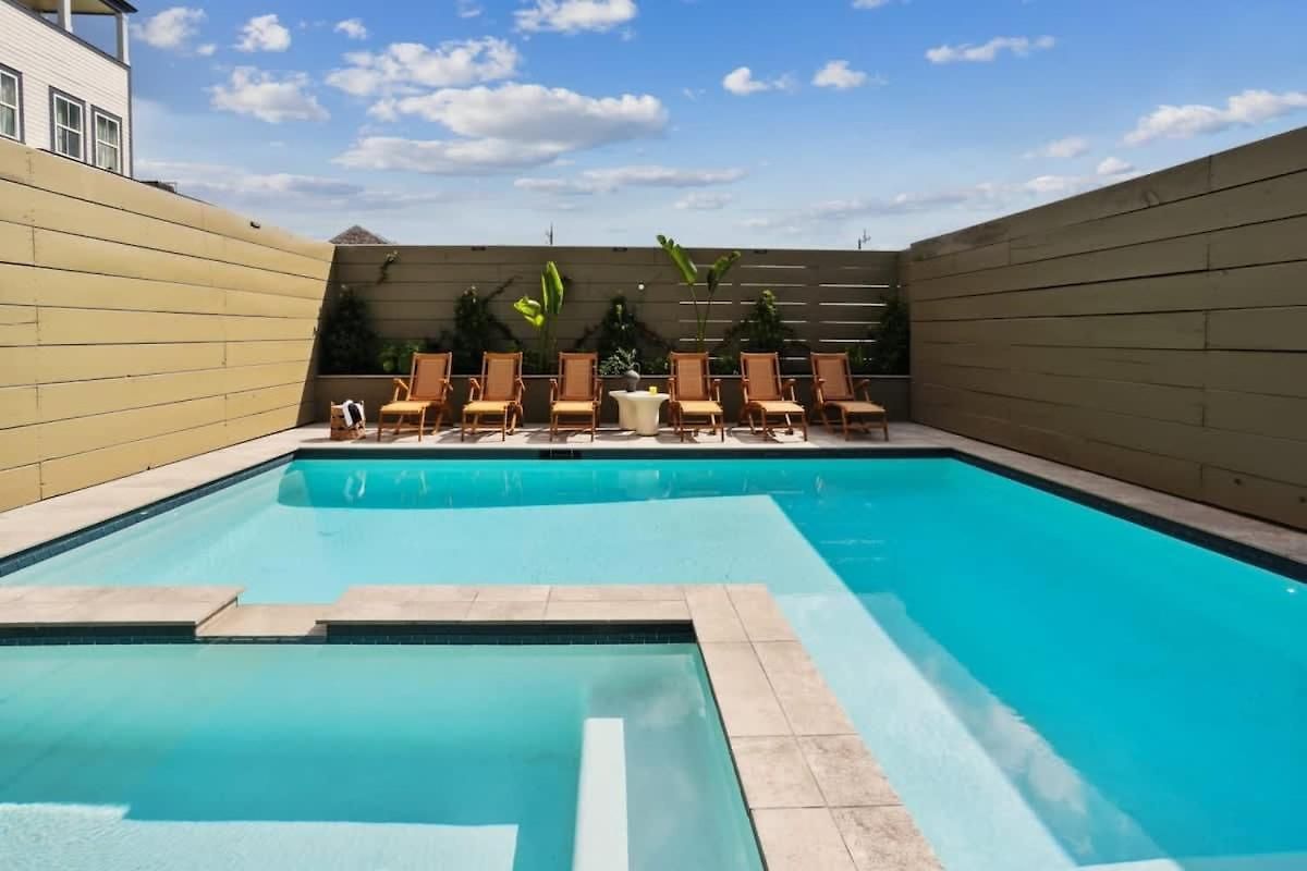 Holiday home Designer Heated Pool & Rooftop New Orleans