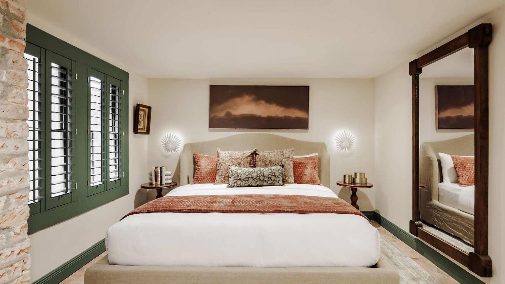 24 Bedroom Boutique Buyout Private Pool