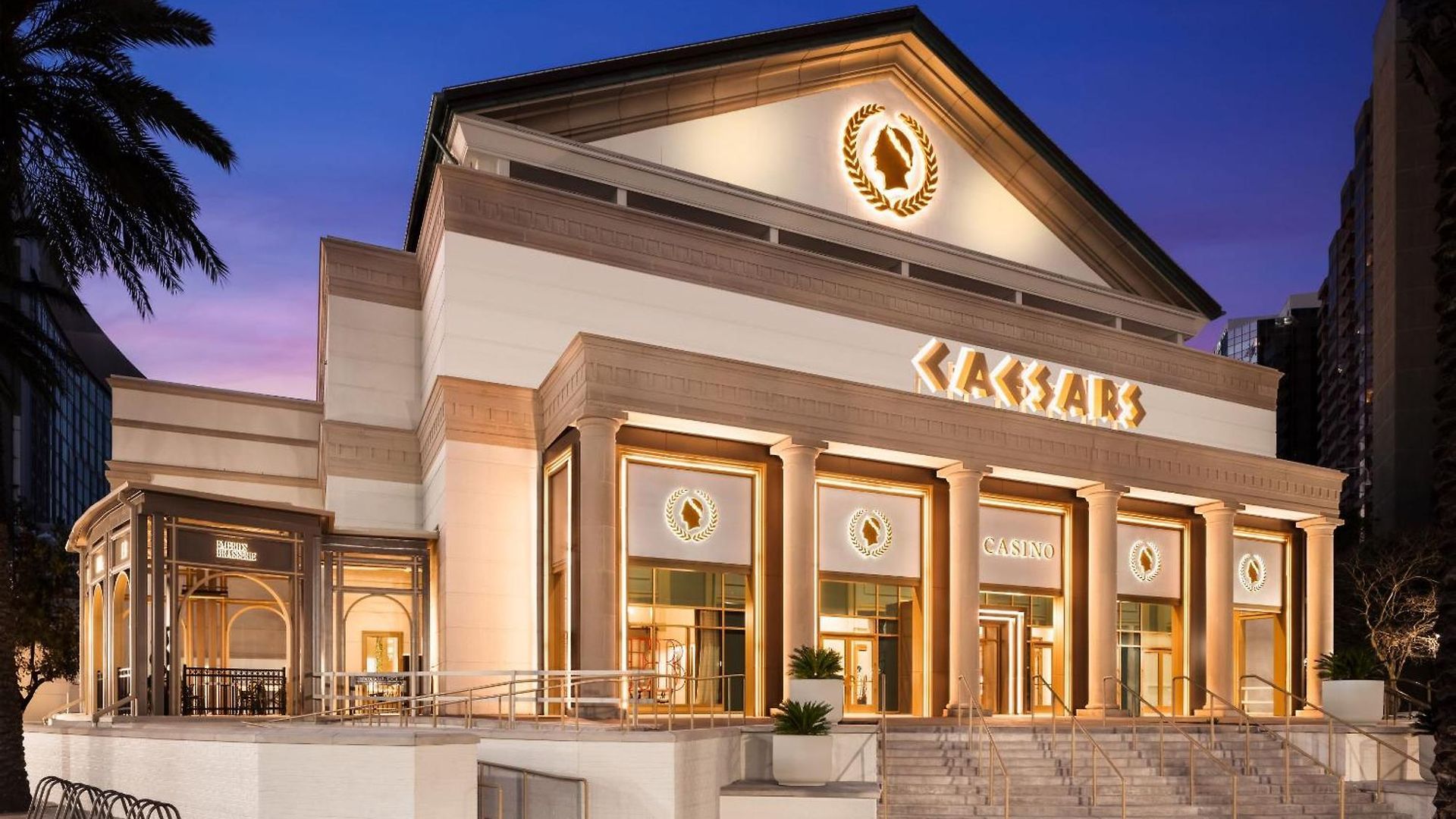 Caesars New Orleans, A Caesars Rewards Destination Hotel