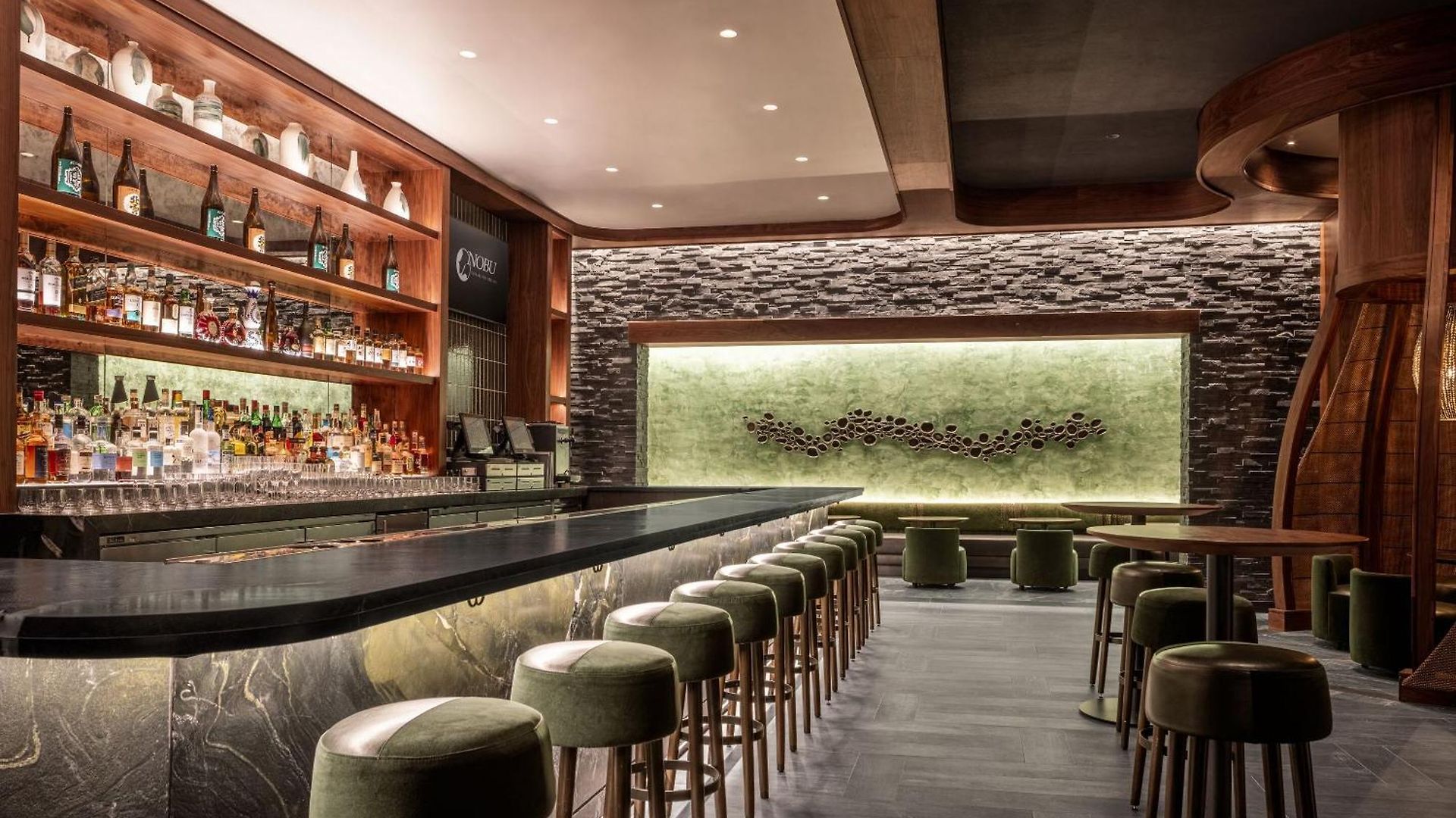 Caesars New Orleans, A Caesars Rewards Destination Hotel