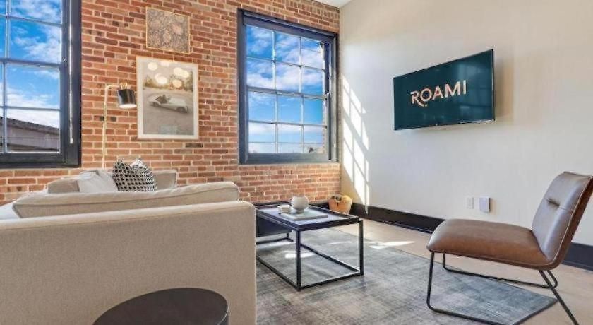 Roami At The Lola Hotel New Orleans