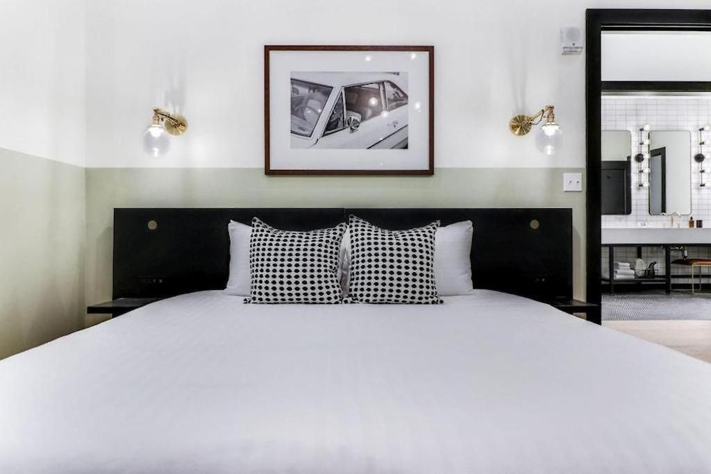 Hotel Roami At The Lola New Orleans