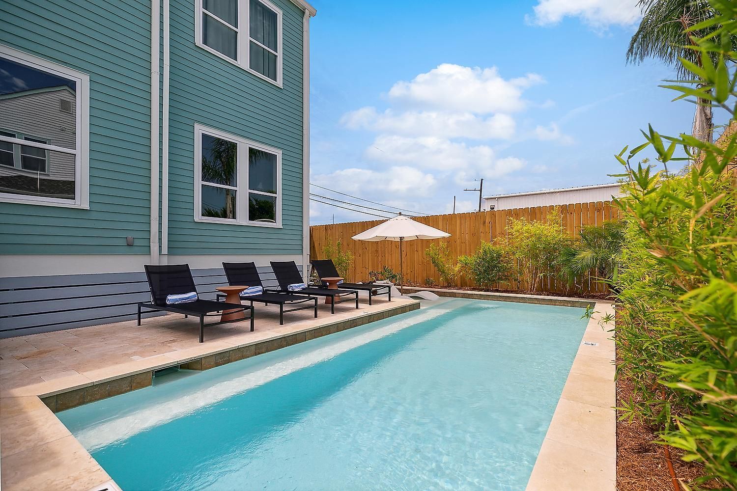 Holiday home Tropical Escape W/pool Near Jazzfest, Fq, Bourbon *