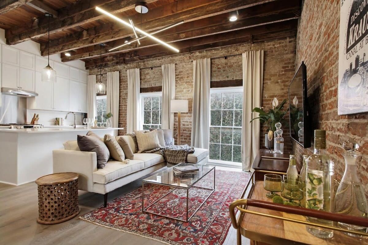 Two Cbd 10br Near French Quarter Hotel *