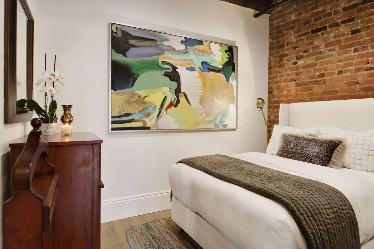 Luxe 8br Cbd Duplex Private Courtyard Hotel New Orleans