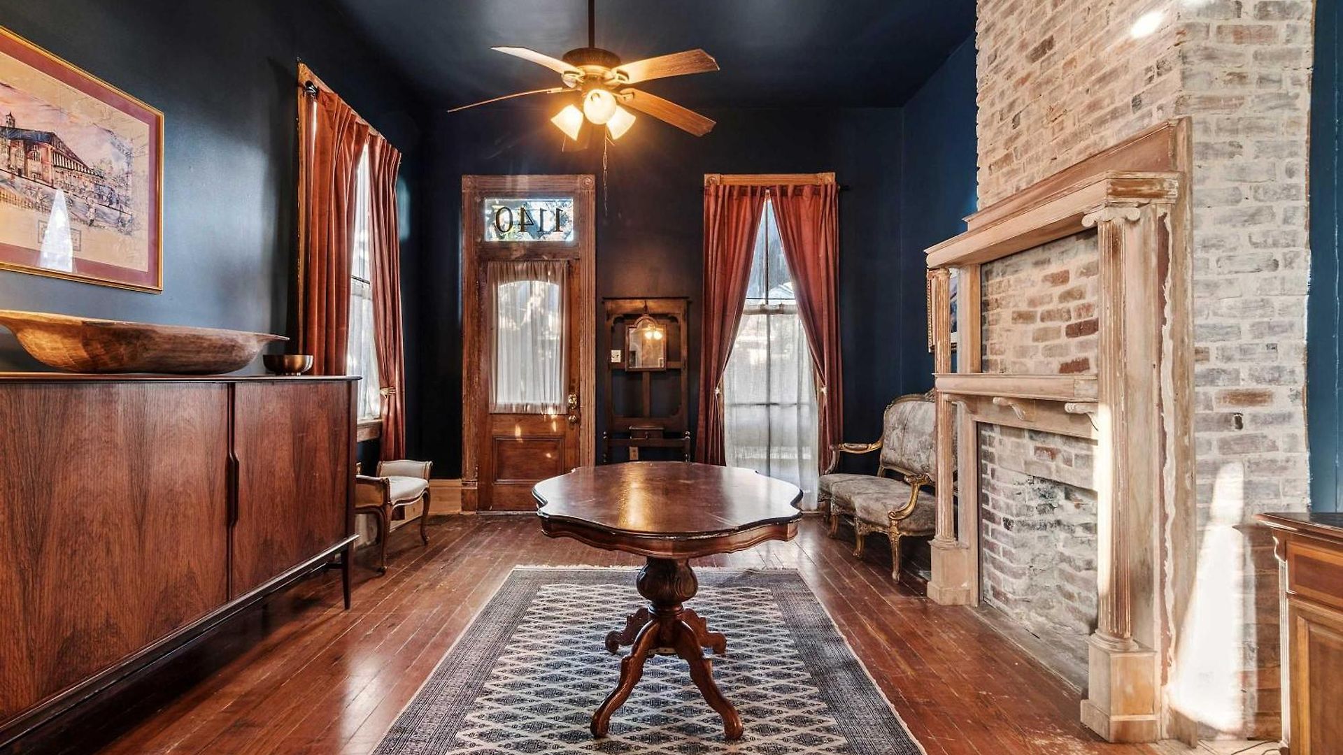 Historic Steps From French Quarter Bed & Breakfast